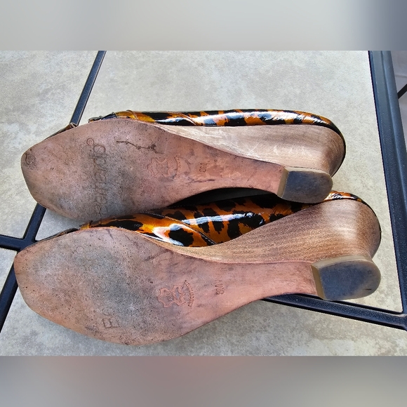 Bernardo Gorgeous Animal Print Patent Leather Wedge Pump, 8M - Picture 6 of 8